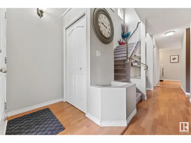 3512 42A AV NW Edmonton, Alberta62864759218305121