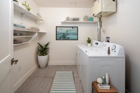 Stylish Suites available at The Cliffs - Call Today! Realstar's The Cliffs at Dellridge are upscale,... (image 5)