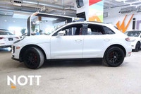 Basic Info: - Body: SUV - Mileage: 73,396 kms - Exterior: White - Interior: Black/Garnet Red Leather... (image 1)