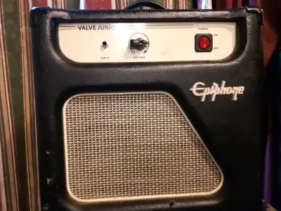 LIGHT tube amp  2 tubes in it, View more