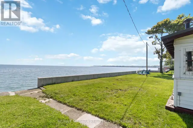 10953 LAKESHORE ROAD Wainfleet (Lakeshore), Ontario in Houses for Sale in St. Catharines - Image 9