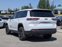 This Jeep Grand Cherokee L has a durable Regular Unleaded V-6 3.6 L/220 engine powering this Automat... (image 4)
