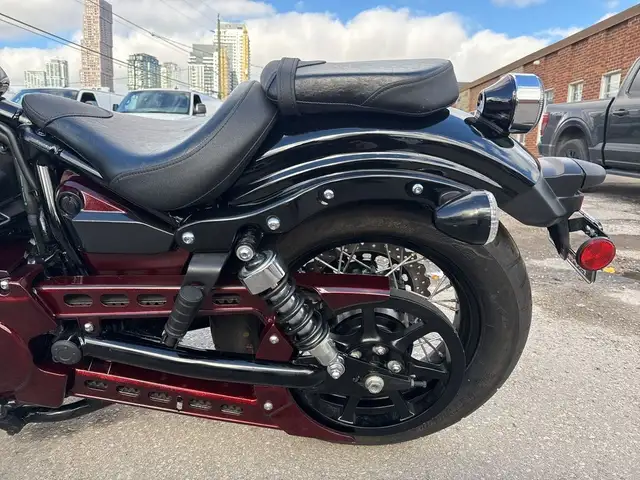 2020 Yamaha Bolt ~ YAMAHA BOLT ~ CUSTOM PAINT ~ COOL BIKE ~ LOW  in Street, Cruisers & Choppers in City of Toronto - Image 17