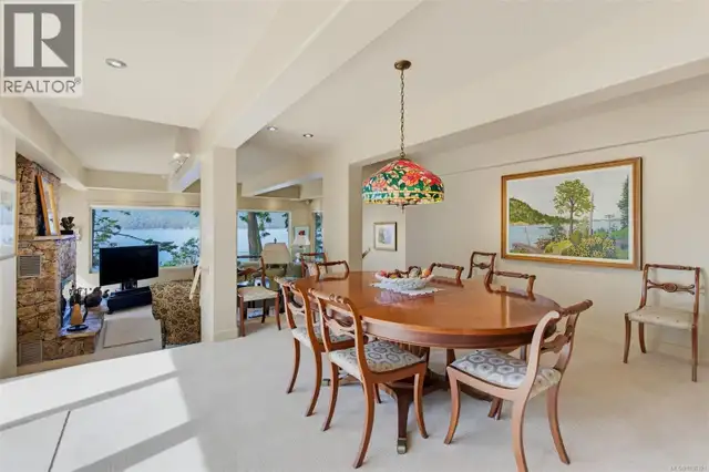 960 Lands End End North Saanich, British Columbia in Houses for Sale in Victoria - Image 36