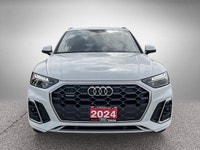 This Audi Q5 boasts a Intercooled Turbo Gas/Electric I-4 2.0 L/121 engine powering this Automatic tr... (image 1)