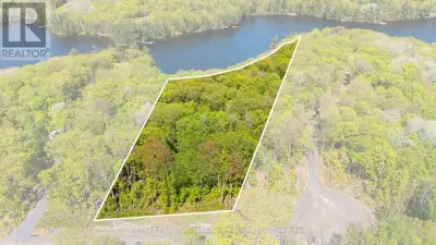 3.4 acre, waterfront building lot on Clear Lake. 588.25 feet waterfront. Beautiful morning sunrises...