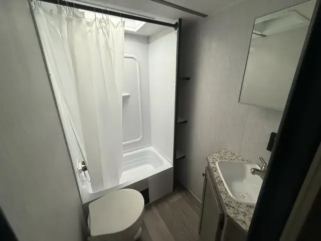 2026 Sunset Park RV Sunlite Limited 21DB in Travel Trailers & Campers in Longueuil / South Shore - Image 7