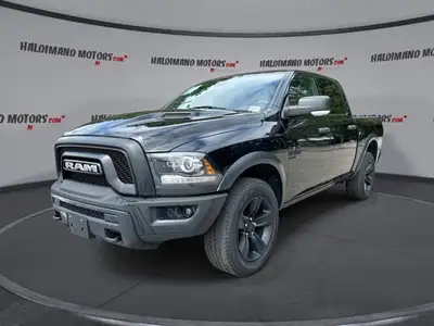 // ACCIDENT FREE!! // Meet the 2022 RAM 1500 Classic SLT 4x4 Crew Cab 5'7 Box, now available at Hald...