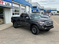 ONLY 83,000 KMS, THIS UNIT IS NICELY EQUIPPED WITH 3.5L V6 ENGINE, AUTO TRANS, HEATED SEATS, BLUETOO... (image 2)