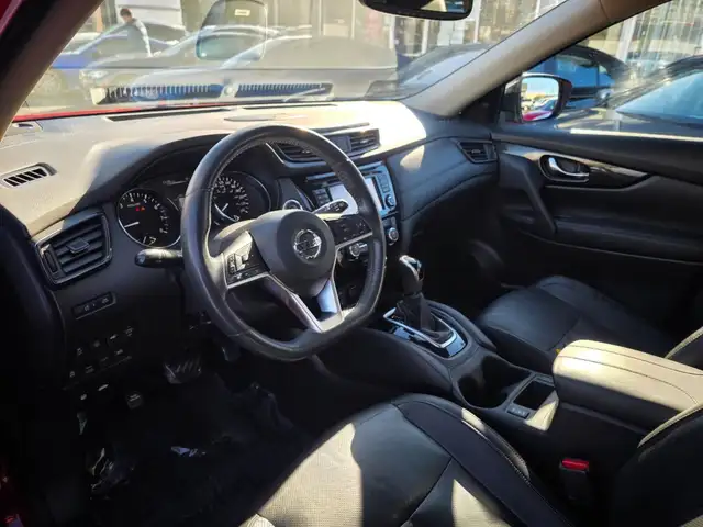 2017 Nissan Rogue SL in Cars & Trucks in Richmond - Image 15