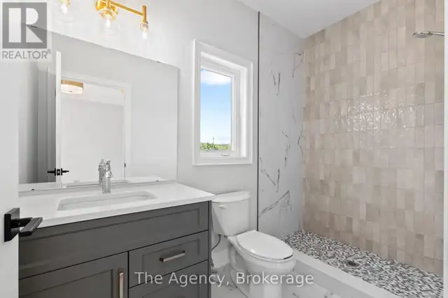 34 MARIE STREET Pelham (Fonthill), Ontario in Houses for Sale in St. Catharines - Image 10