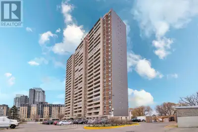 Beautiful 2 Bedroom, 1 Bath Condo Available In North York, Desirable Neighbourhood, Nice And Clean U...