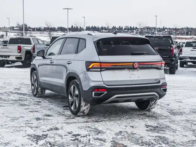 2025 Volkswagen Taos Comfortline 1.5T 4MOTION in Cars & Trucks in Strathcona County - Image 7