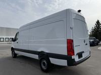 8Alexander The Great Inc. Auto Sales 2695 Durante Way Milton, ON, L9T 5J1 Phone: 416-839-1558 2023 M... (image 6)