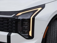 AMVIC Licensed Dealer. Price Expiry January 16, 2025 Engine: 1.6L 4 Cyl Gamma II Turbo HEV L/100Km C... (image 9)