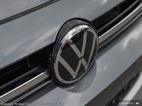 *2025 Volkswagen Jetta Comfortline* *Performance:* * 1.5L TSI turbocharged engine, 158 HP & 184 lb-f... (image 8)