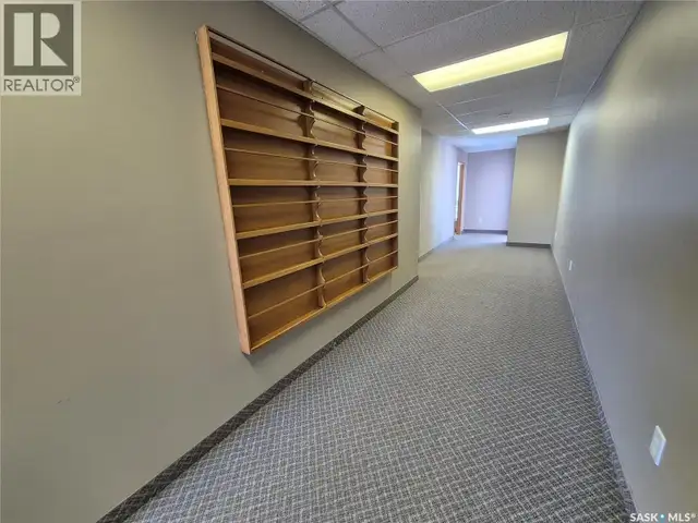 24 12th STREET NE Weyburn, Saskatchewan in Commercial & Office Space for Sale in Regina - Image 33