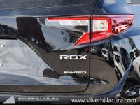 2023 Acura RDX A-spec. Loaded with options Navigation System, Remote engine start, Apple car play/an... (image 8)