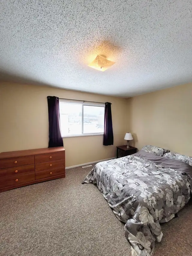 2-Bedroom 1-Bathroom l 54 Little Wedeene Street l Townhouse in Long Term Rentals in Kitimat - Image 9