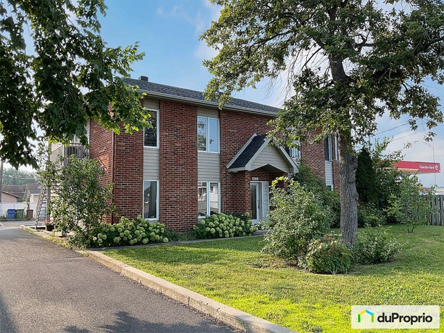 $308,000 - Condominium for sale in Ste-Catherine — photo 1