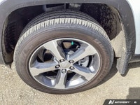 Only 10,414 Miles! This Jeep Grand Cherokee boasts a Intercooled Turbo Gas/Electric I-4 2.0 L/122 en... (image 8)
