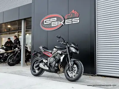 No money down.Credit approved in minutes* OACJust...CLICK HERE 2022 Triumph Street Triple R Sapphire...