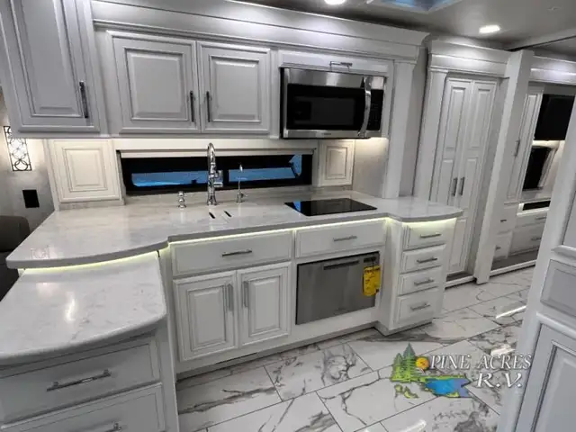 2024 Entegra Coach Anthem 44B 450 h.p. Diesel in RVs & Motorhomes in Moncton - Image 37