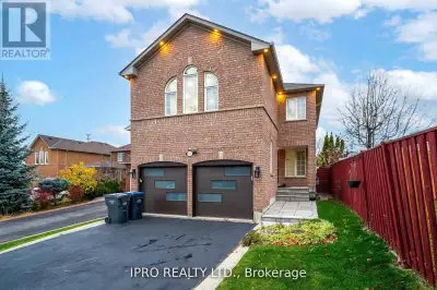 3191 OAKVIEW ROAD Mississauga (Meadowvale), Ontario