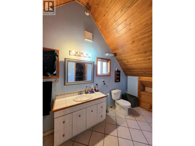 18715 GRANTHAM ROAD Telkwa, British Columbia in Houses for Sale in Smithers - Image 15