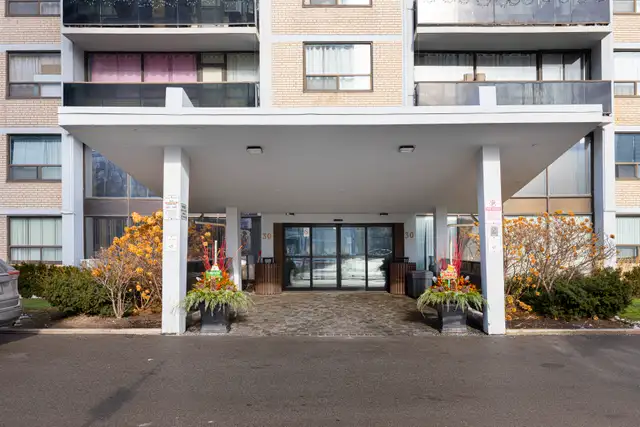 1 Bedroom Apartment for Rent - 30 Esterbrooke Avenue in Long Term Rentals in City of Toronto - Image 5