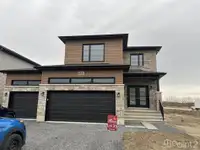 Homes for Sale in Russell, Ontario $799,900