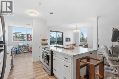 This beautifully renovated and exceptionally spacious corner unit in the sought-after Genesee View h...