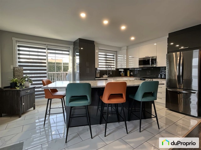 $435,000 - Bungalow for sale in Chicoutimi (Chicoutimi) — photo 3