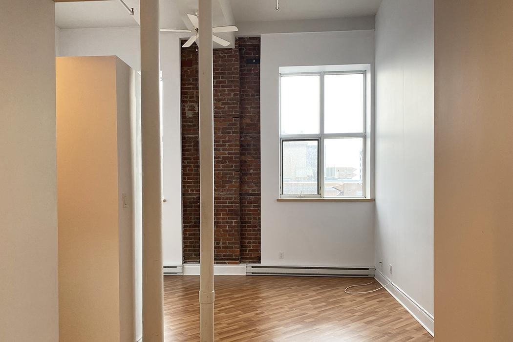 570 Charest Est — photo 3