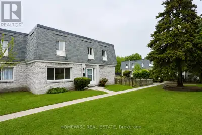 Renovated and spacious three bedroom townhome. Bright sun-filled and open concept living area, renov...
