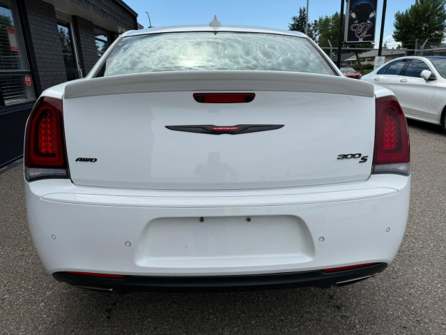 2023 Chrysler 300 S TRIM | ALL WHEEL DRIVE | FULLY LOADED in Cars & Trucks in Calgary - Image 4