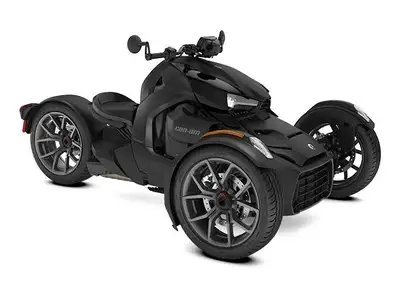 Can-Am RYKER (900 ACE) 2026 Un trois-roues agile et facile à manipuler, parfait pour ceux qui veulen...