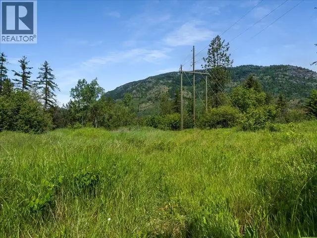 1101 1st Street Lot# Lot B Castlegar, British Columbia in Land for Sale in Nelson - Image 10