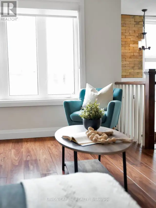 302 - 72 AERODROME CRESCENT Toronto (Leaside), Ontario62863768280963124