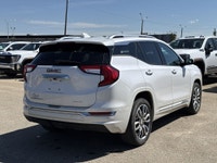 AMVIC Licensed Dealer * Power Sunroof * Heated Front Seats & Steering Wheel * Power Liftgate * Remot... (image 7)