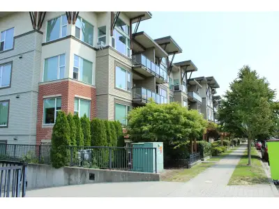 Top floor excellent location with Western exposure light and bright condo which shows extremely well...