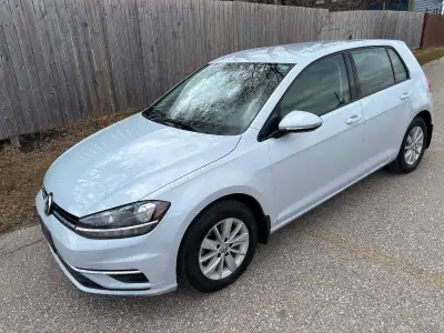 2019 Volkswagen Golf Comfortline FINANCING AVIAILABLE. CARPROOF AVAILABLE UPON VIEWING Command Start...