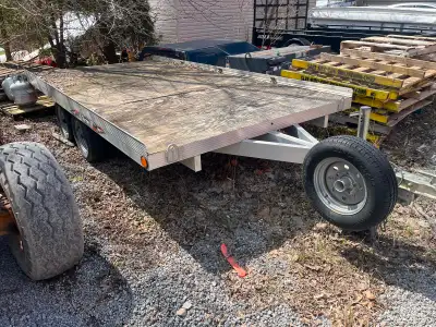 Selling a lightly used Triton ATV trailer, great shape. GVWR 2995 LBS MODEL : ATV128-2-TR all-alumin...