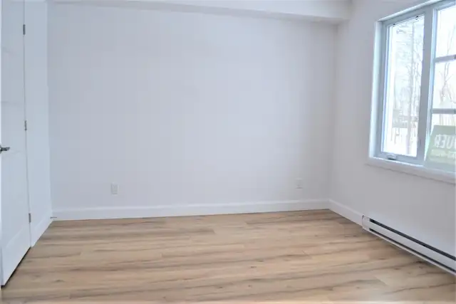 ROC POINTE, grand 4½ à louer, 1er avril 2026 in Long Term Rentals in Lévis - Image 9