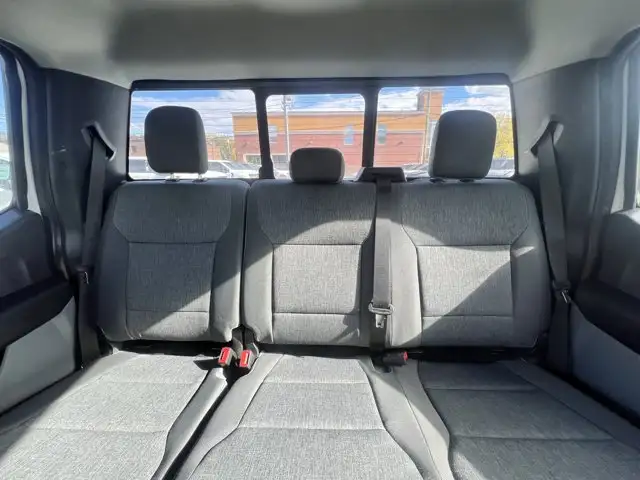 2024 Ford Super Duty F-350 SRW XL Crew Cab 176 | Remote Start in Cars & Trucks in Edmonton - Image 17