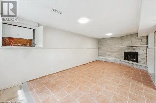 244 WESTWOOD Drive Kitchener, Ontario in Houses for Sale in Kitchener / Waterloo - Image 25