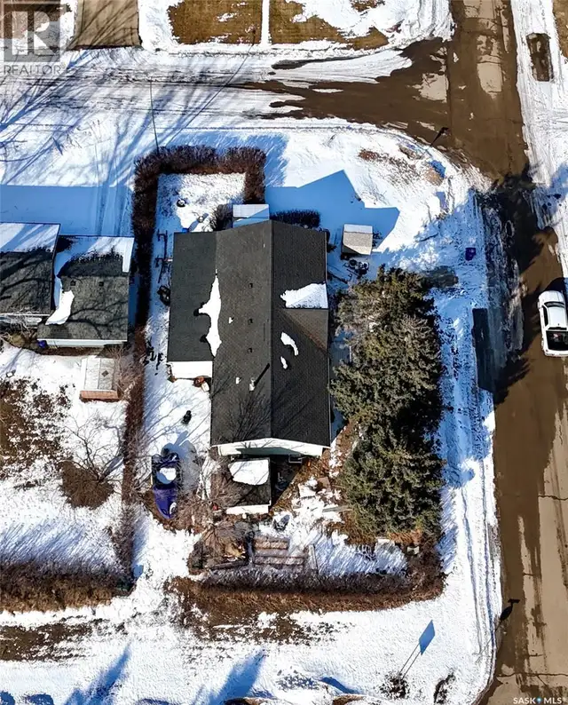 56 Tufts CRESCENT Outlook, Saskatchewan in Houses for Sale in Swift Current - Image 8