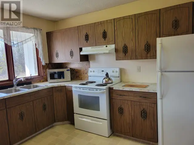 20624 KENNY DAM ROAD Vanderhoof, British Columbia in Houses for Sale in Vanderhoof - Image 11