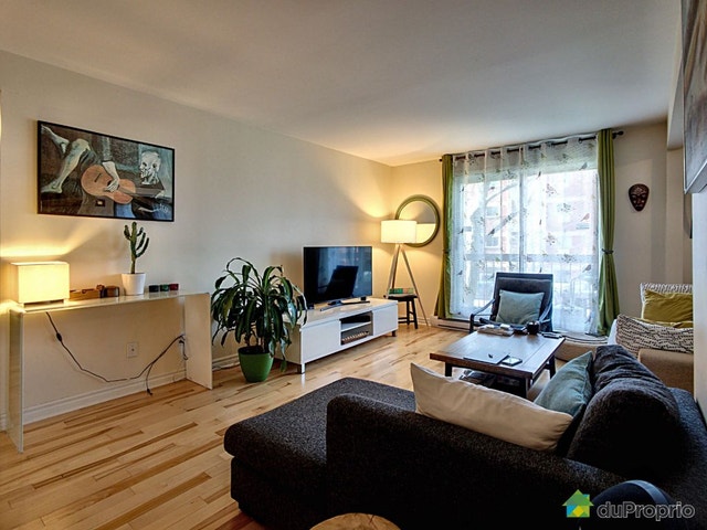 $329,000 - Condominium for sale in Longueuil (Vieux-Longueuil) — photo 3