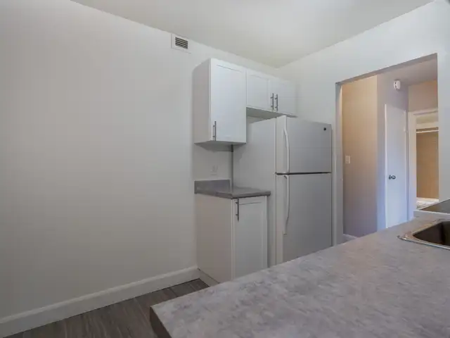 Patricia Apartments - 1 Bedroom Apartment for Rent - Sarnia in Long Term Rentals in Sarnia - Image 11